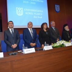 Universitatea „Aurel Vlaicu” din Arad a deschis noul an universitar