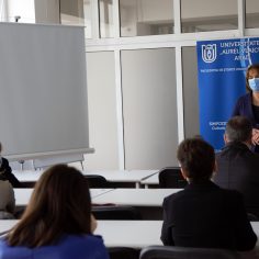 Simpozion studențesc la UAV