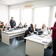 Ramona Lile: „Un proiect pentru viitorul studenților”
