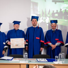 Sir Andras Niklos a devenit  Doctor Honoris Causa Beneficiorum Publicorum al UAV