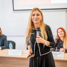 Smart Money & Start-Up