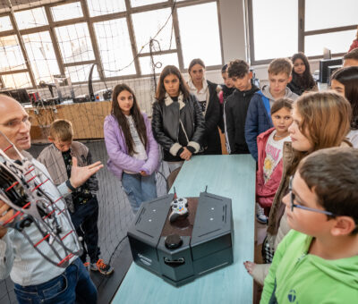 4stinta in scoli 23 10 62