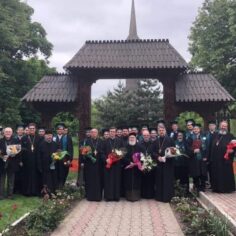 Festivitatea de absolvire a celei de-a 25-a promoții la Facultatea de Teologie Ortodoxă din Arad